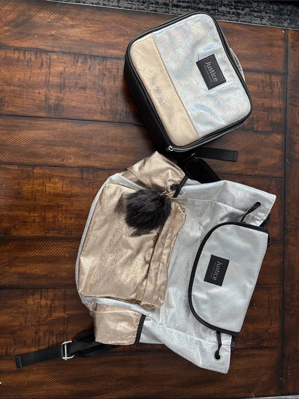 Justice: Black, Silver & Gold Backpack & Lunchbox Set